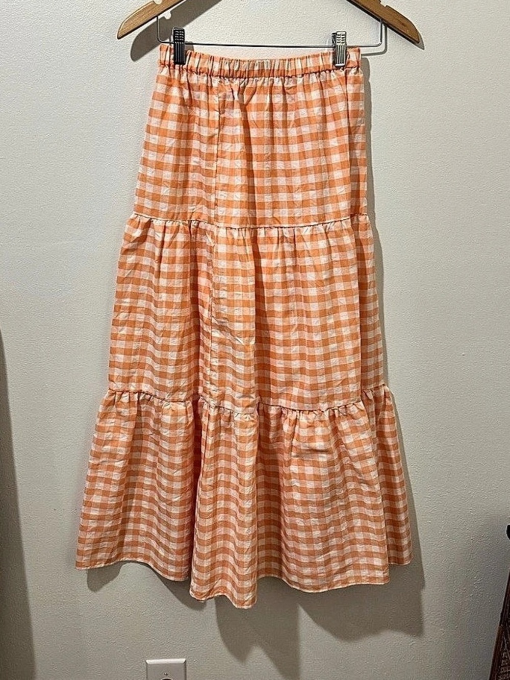 Gingham skirt and top in Orange & White Size Small Like New